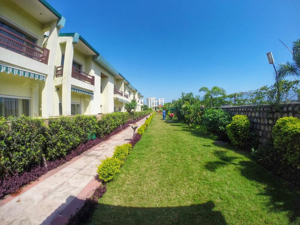 V Resorts Rajaji National Park Рішикеш Екстер'єр фото