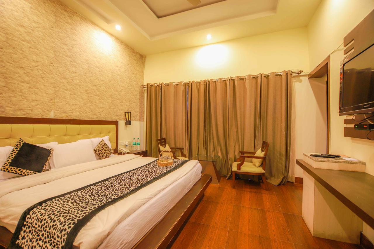 V Resorts Rajaji National Park Рішикеш Екстер'єр фото